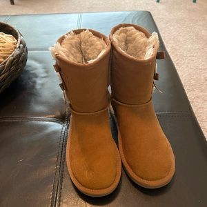 Brown Koolaburra Uggs for girls - Size 2